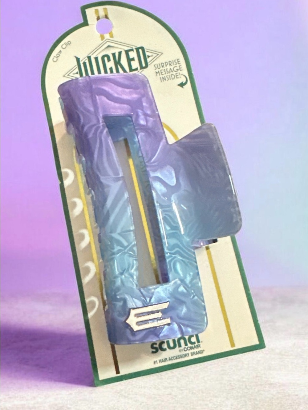 scunci Iridescent Lavender Blue Marble Hair Claw Clip
1066